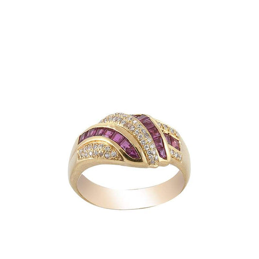 Anillo Rubíes y Diamantes en Oro Amarillo 18K